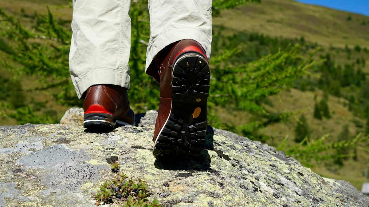 Wanderschuh Wendelstein von Lowa