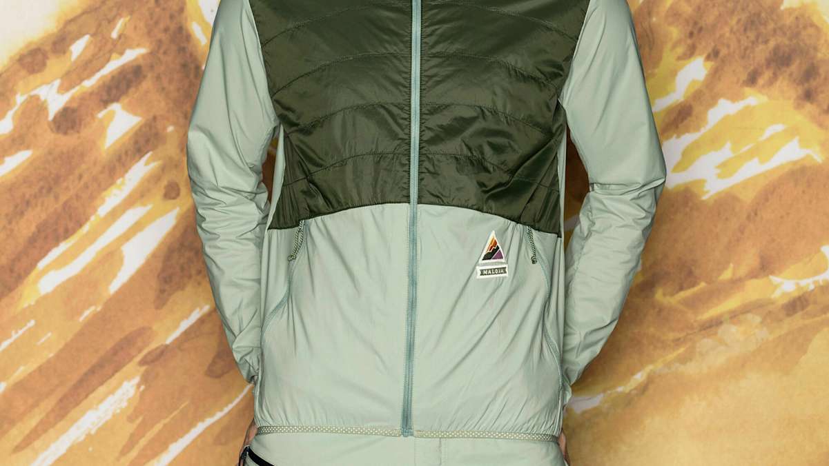 Bekleidung: E-Biker ziehen sich wärmer an. Kleidung von Maloja