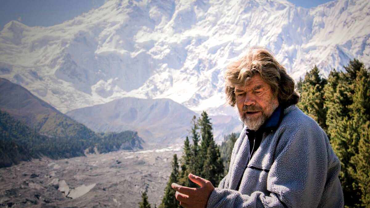 30 Jahre später: Reinhold Messner vor dem Nanga Parbat 