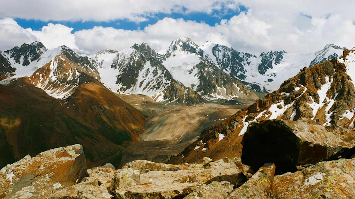 Das Tian Shan-Gebirge in Zentralasien
