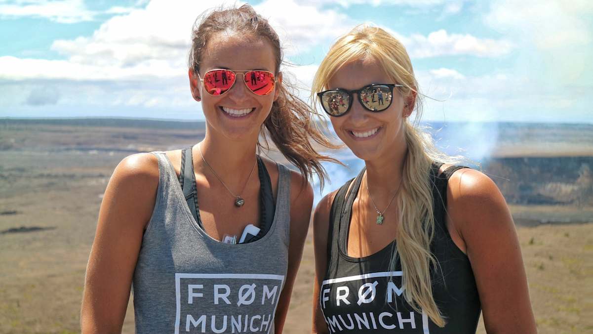 Maggy und Anja im Hawaii Volcanoes-Nationalpark