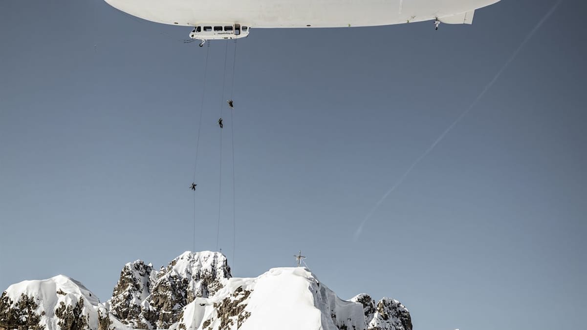 Zeppelinskiing