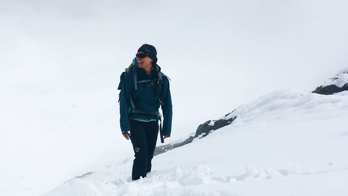 Alpenüberquerung: Ana Zirner in Graubünden