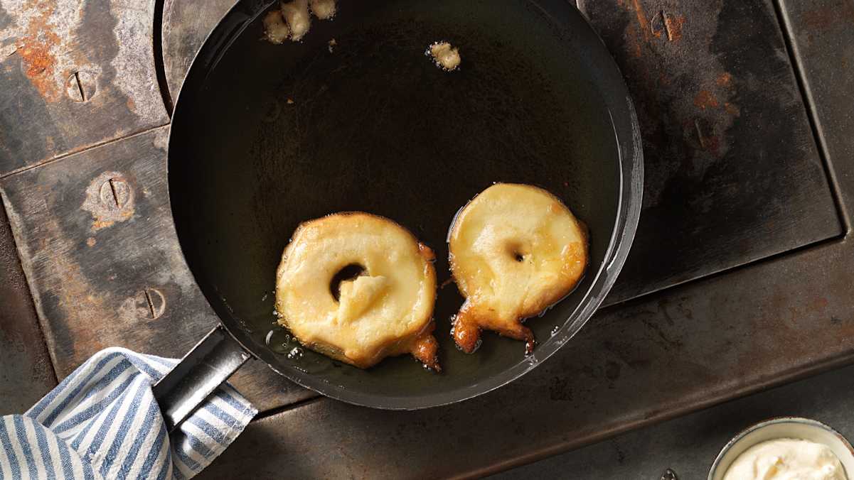 Apfelküchlein Epflkiechlan Rezept