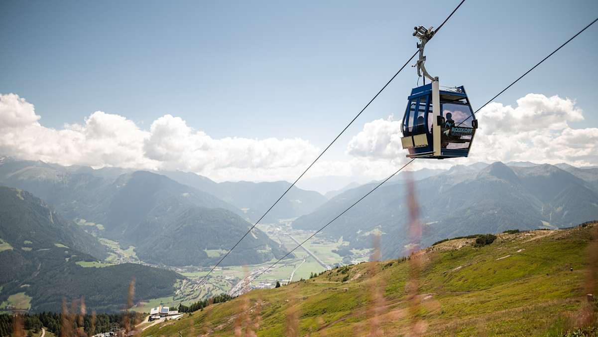Bereits die Auffahrt mit der Gondel am Rosskopf begeistert mit einem Panoramablick.