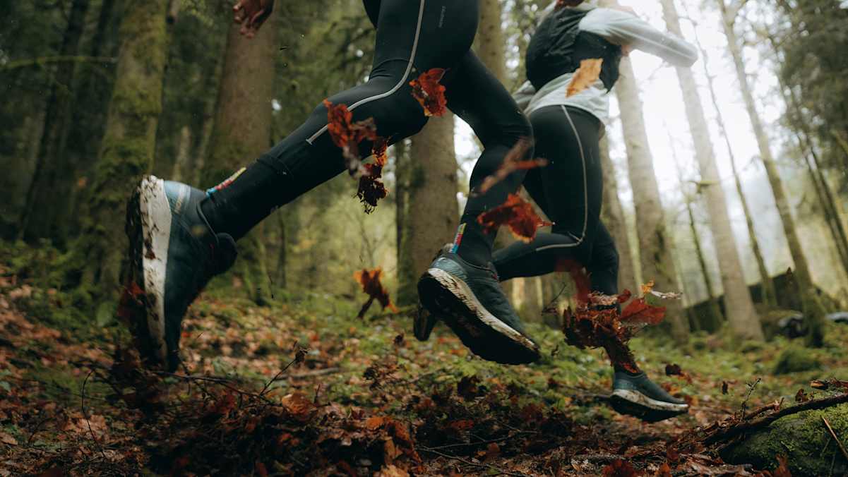 Bei feuchtem Untergrund ist die richtige Wahl des Laufschuhs besonders entscheidend.