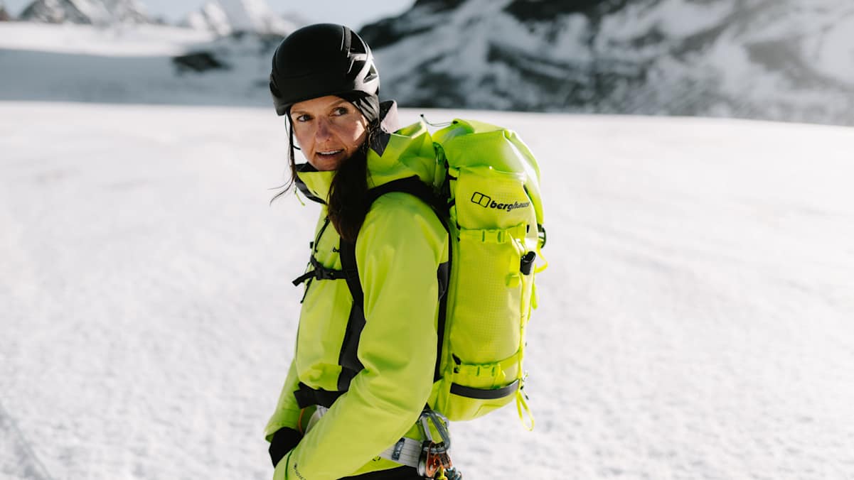 Bergwelten Hochtour Rucksack richtig packen Technik