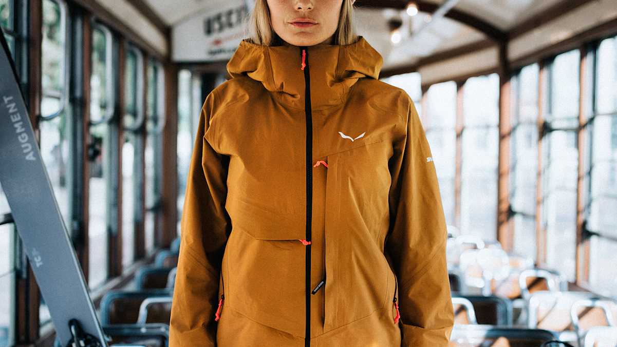 Nina Gigele, österreichische Unternehmerin und professionelle Skifahrerin