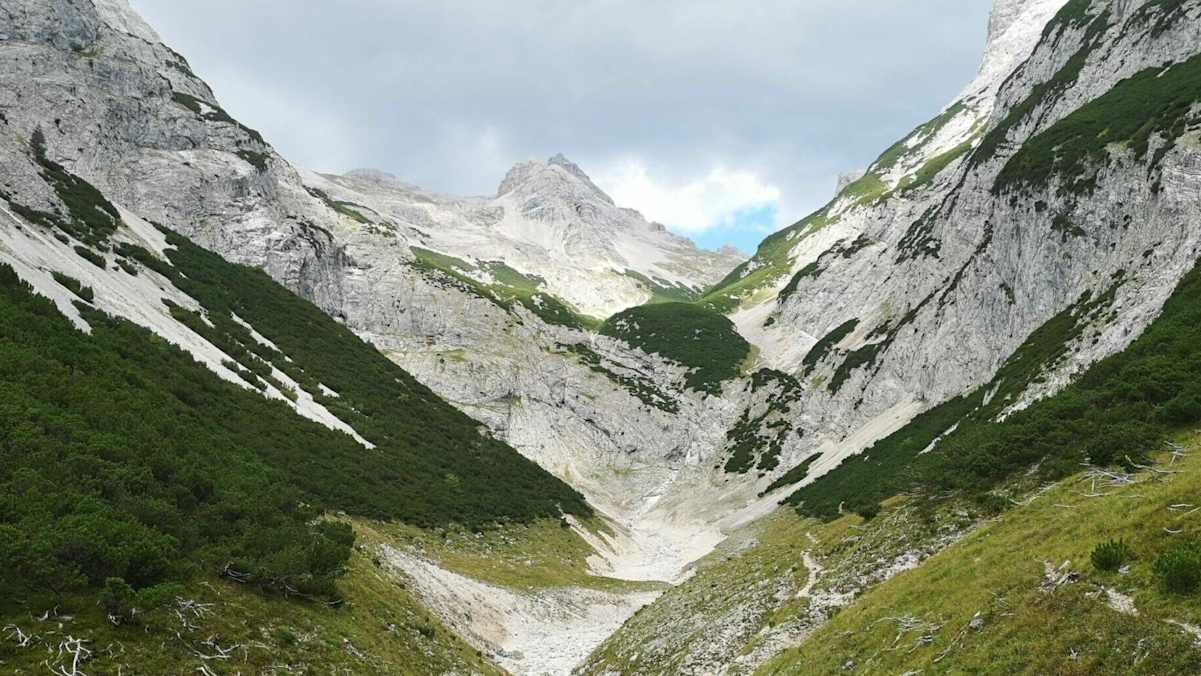 Die Birkkarspitze stellt die höchste Erhebung im Naturpark Karwendel dar.