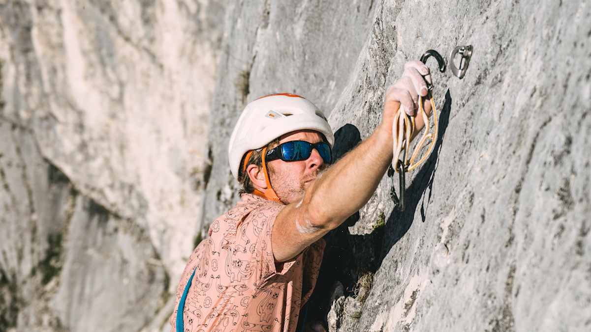 Beim Klettern am Fels musst du mögliche Risiken selbst einschätzen