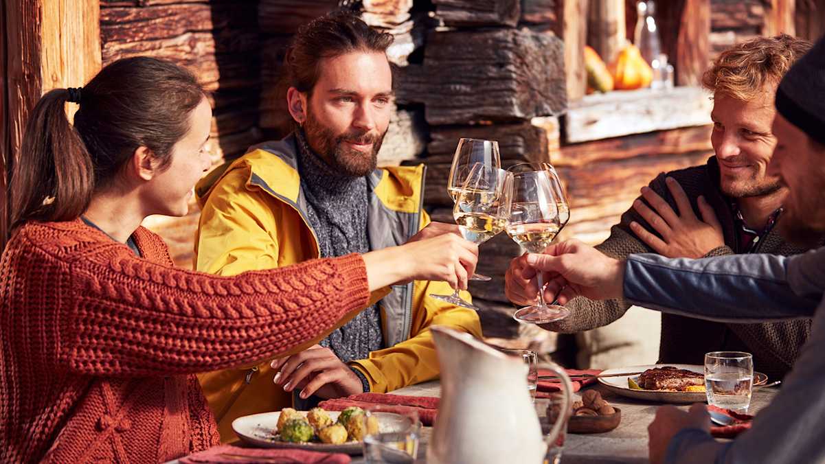 Das für Südtirol typische Törggelen ist ein genussvolles Feiern des Herbstes.