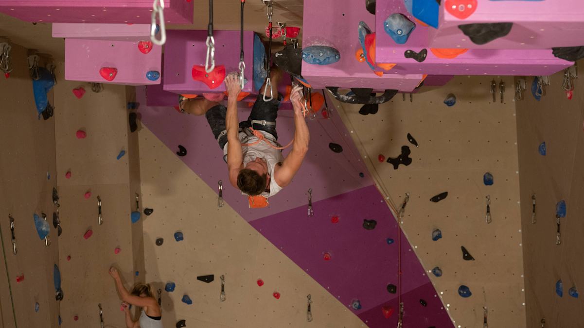 Kärntens größte Boulderhalle wartet mit 250 Boulderproblemen.