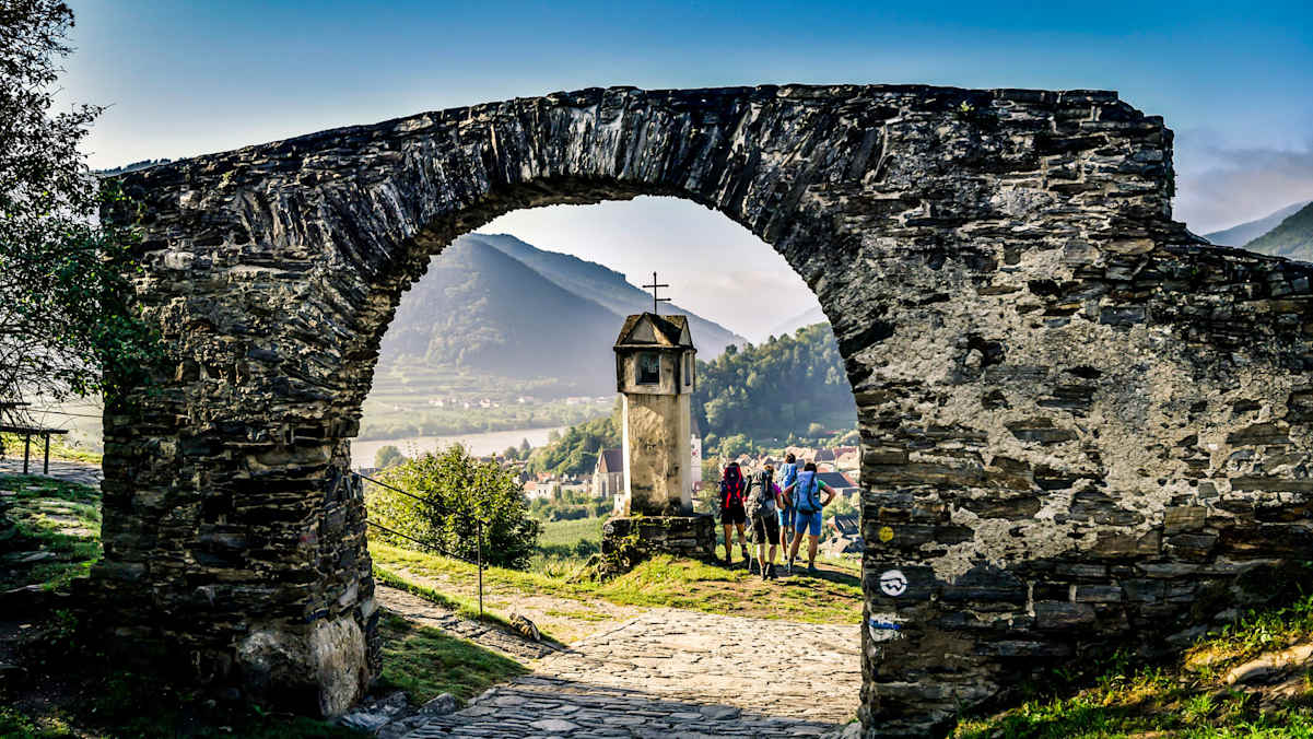 Rotes Tor in Spitz am Welterbesteig Wachau