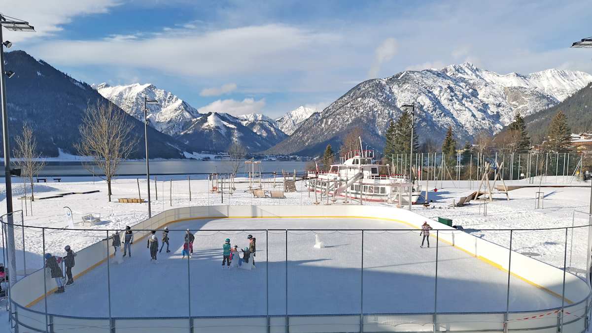 Atoll Achensee, Eislaufen