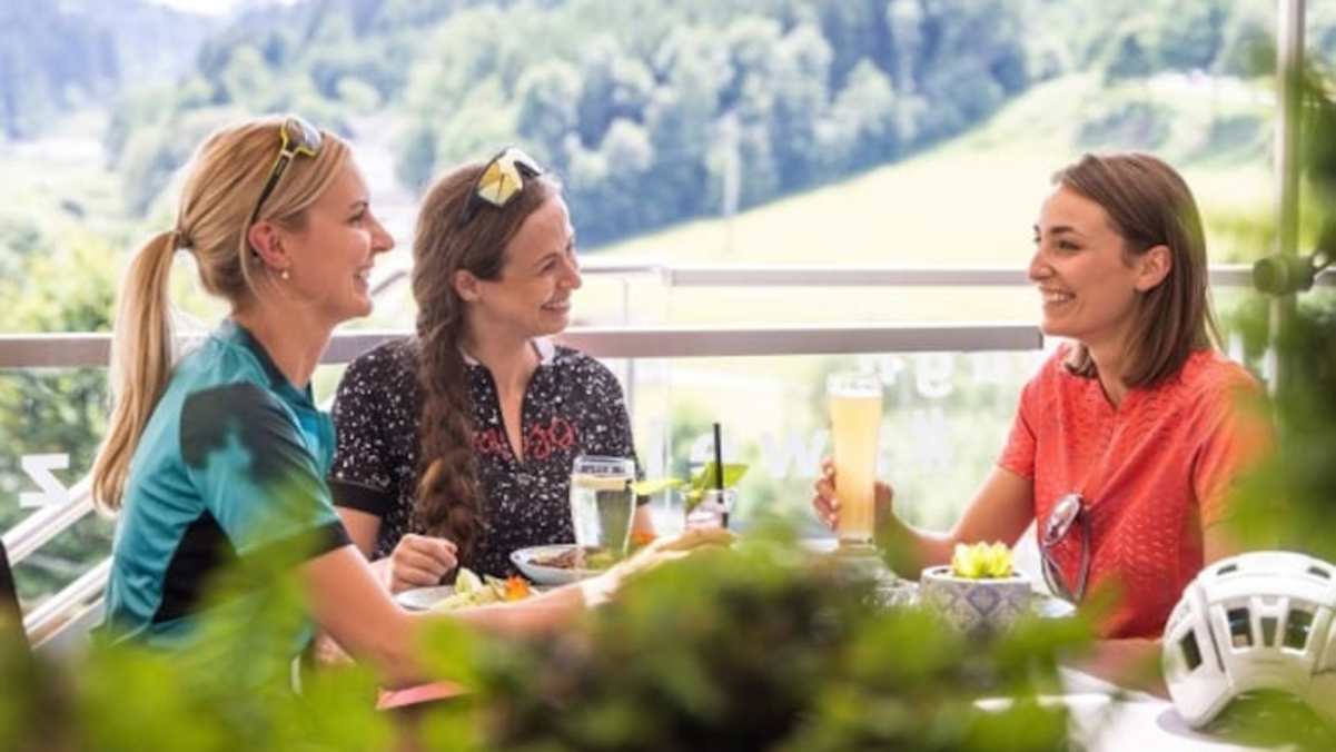 Genussvolles Einkehren kommt auf der Granit Bier Runde sicher nicht zu kurz.