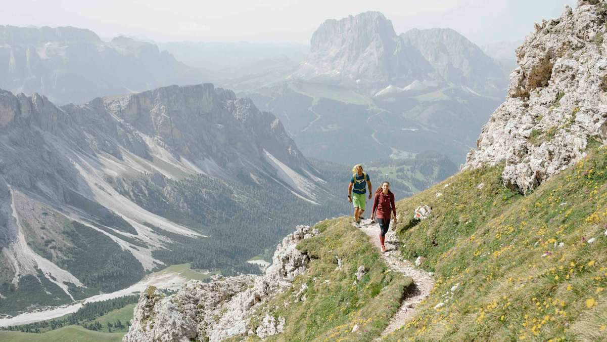 In der Geislergruppe darf man sich auf lange, weitgehend einsame Touren freuen.