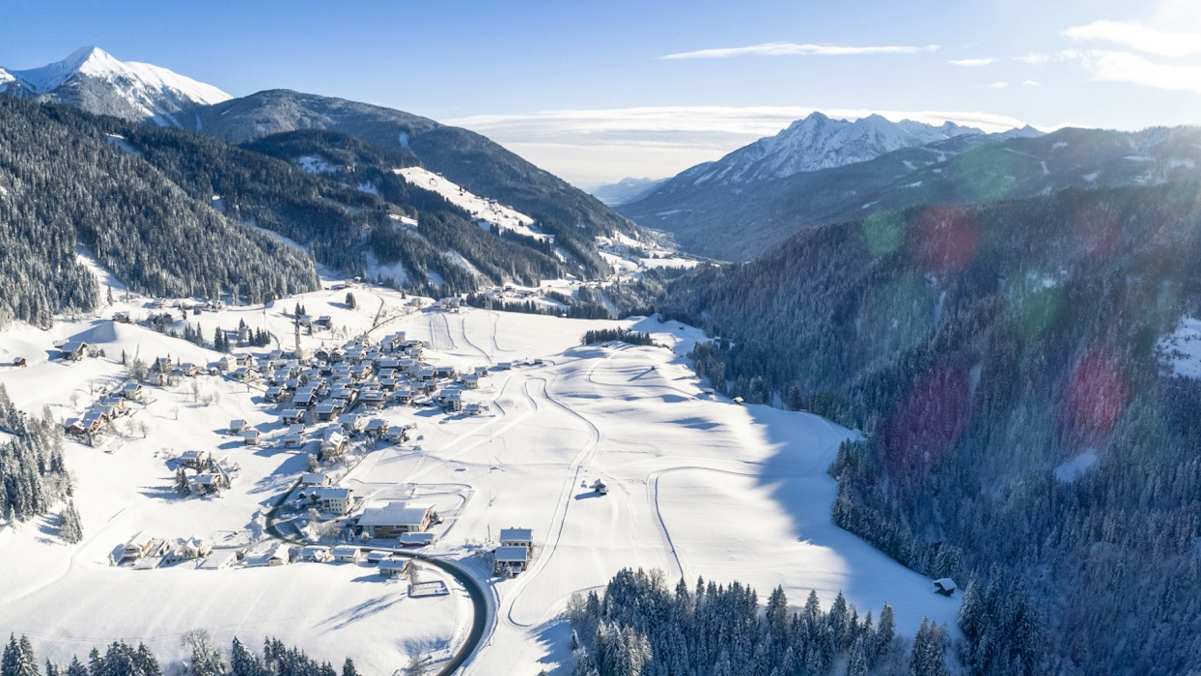 Lesachtal in Kärnten verschneit im Winter