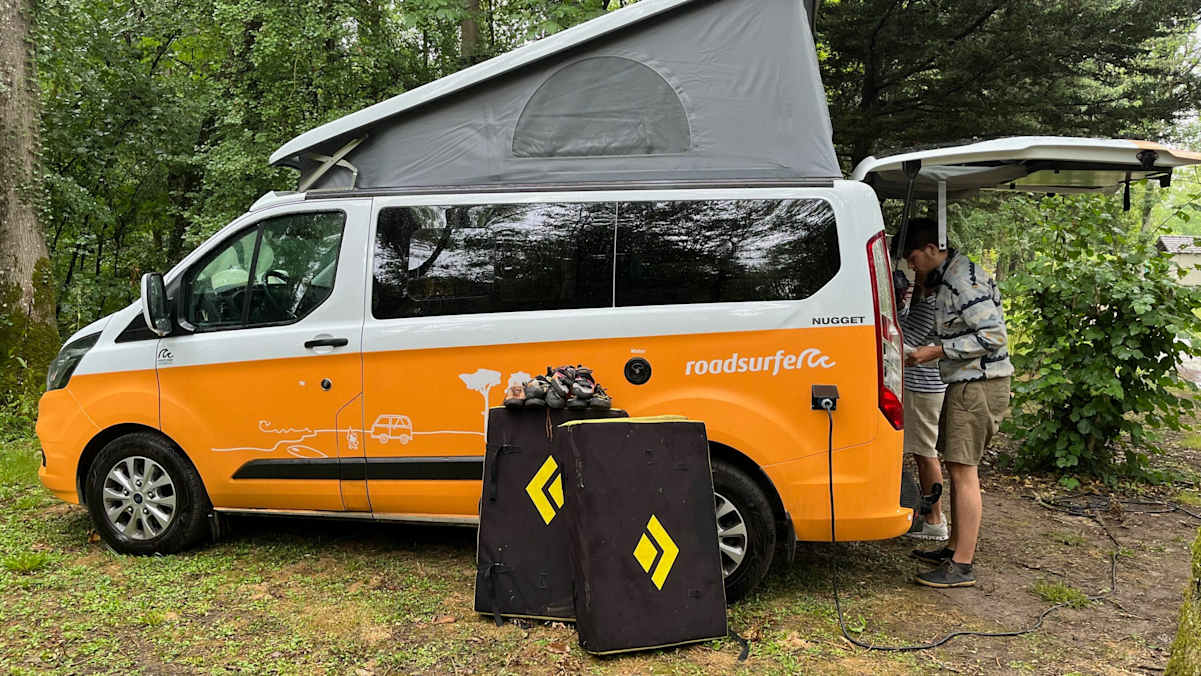 Ford Nugget von Roadsurfer