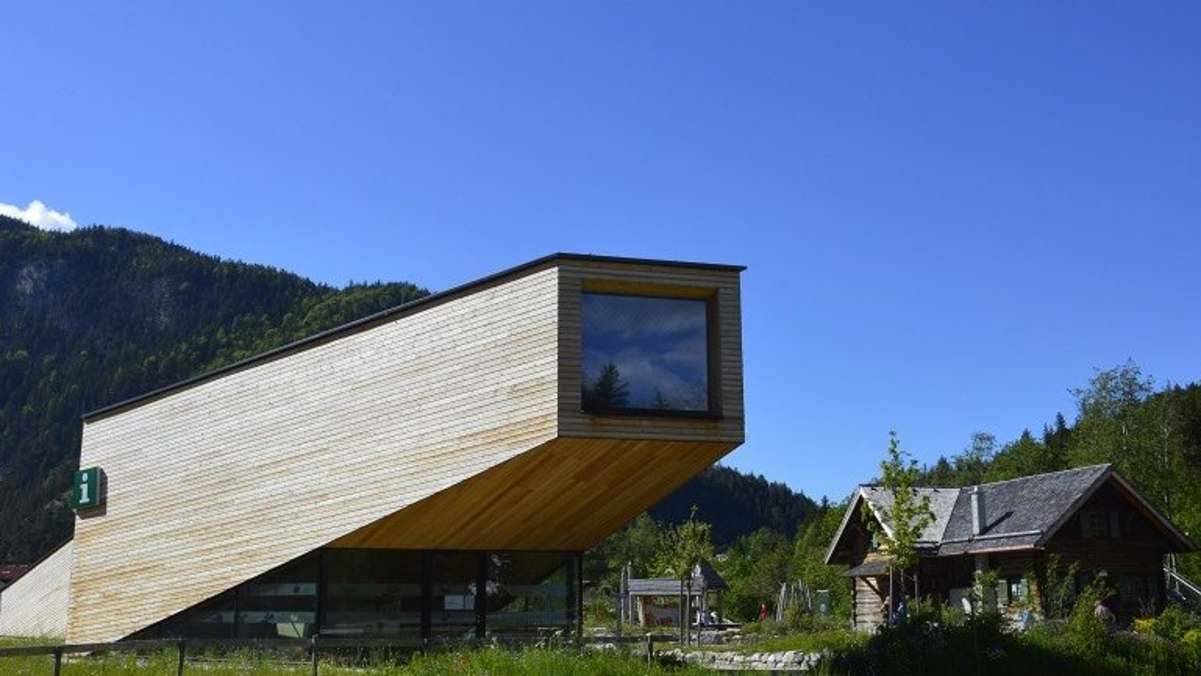 Das moderne Naturpark-Infozentrum Scharnitz