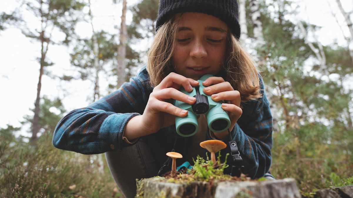 Kleine Entdeckungen kommen mit dem MY JUNIOR Kinderfernglas groß raus.