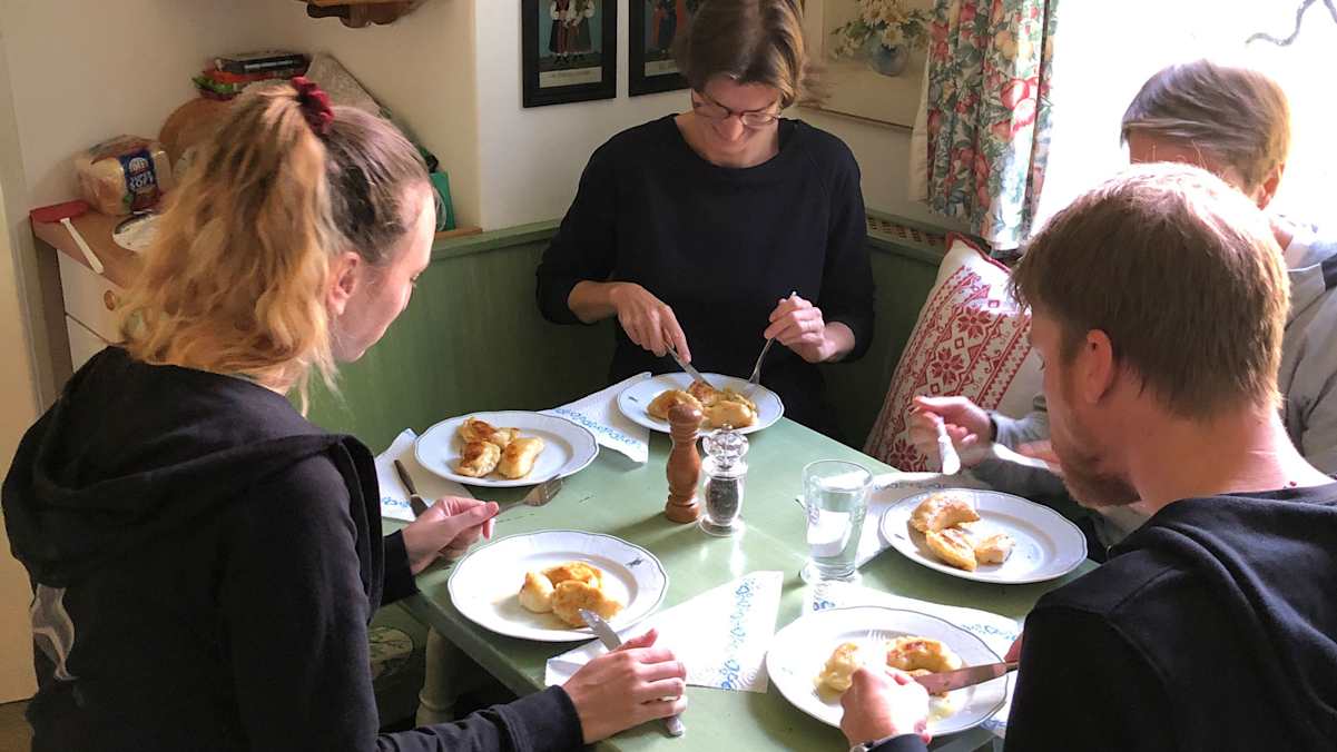 Kasnudeln auf der Bergwelten Hüttenwoche