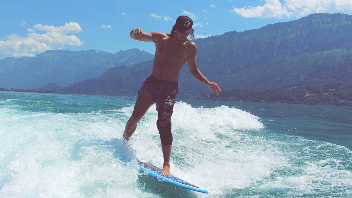 Wassersport am Thunersee im Berner Oberland