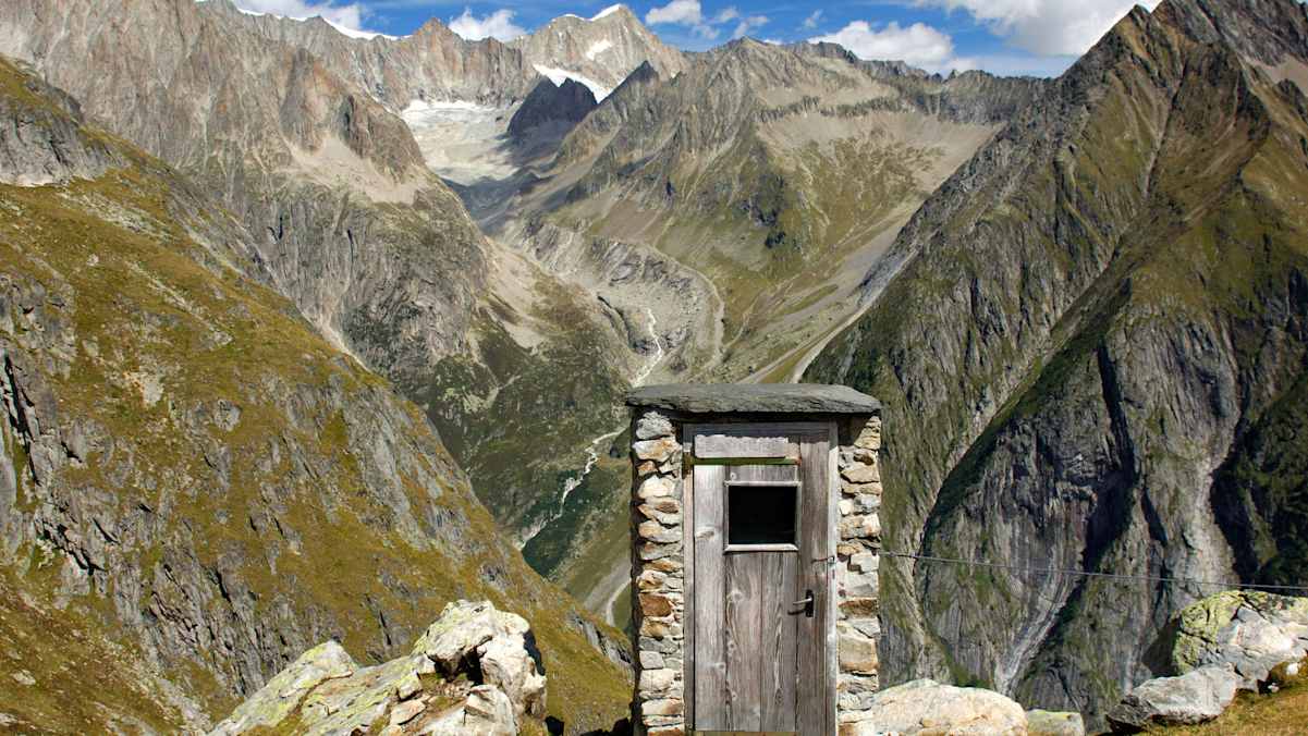 Schweiz Wiwannihütte Toilette