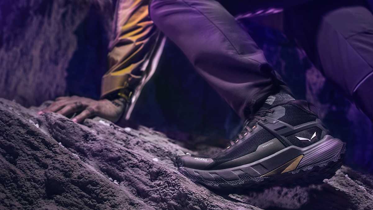 Der Pedroc 2 Mid Powertex ist perfekt für Speed Hiking, weil er bietet Grip auf unwegsamem Gelände wie Gestein und Geröll.
