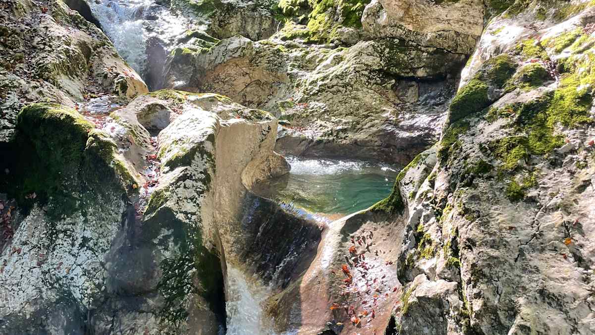 Auch abseits der Soča hat die Region einiges zu bieten.