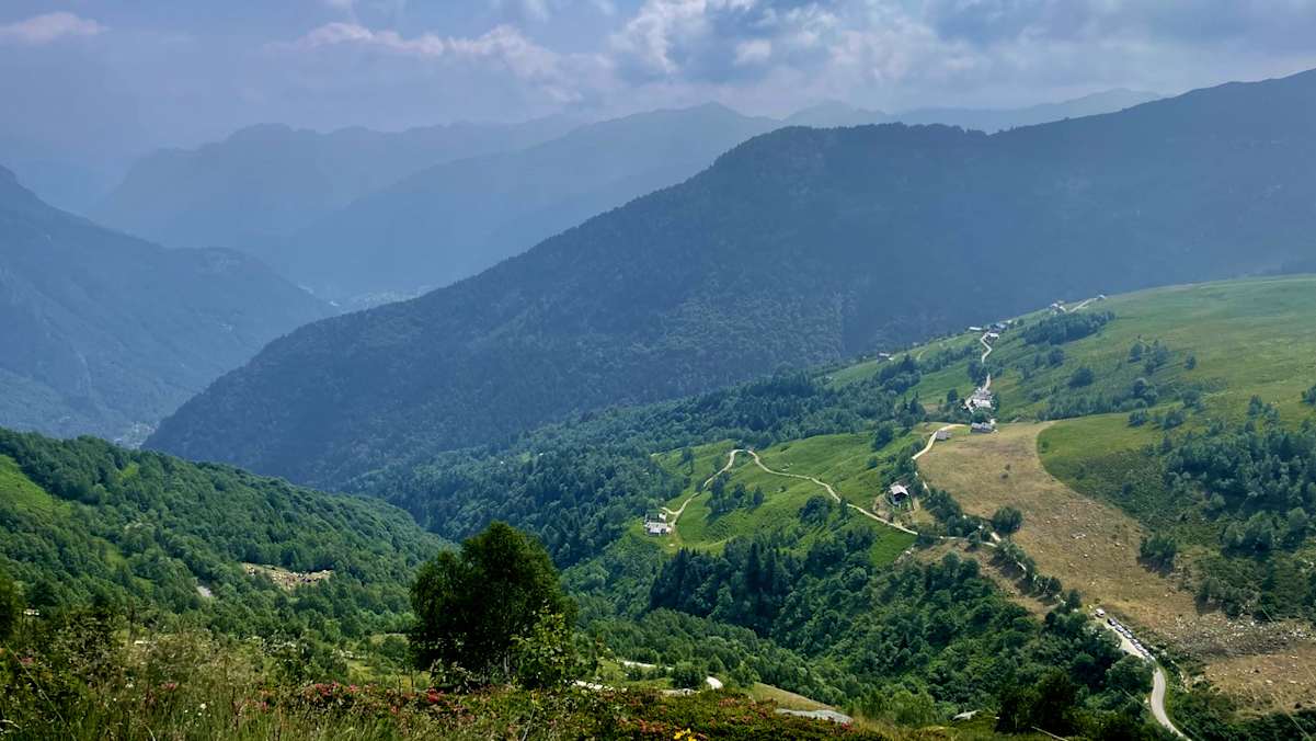 Mit dem Bike oberhalb des Valsesia