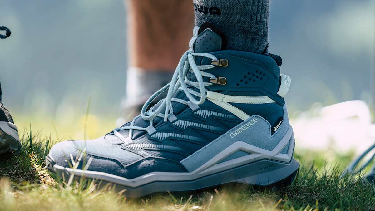 Verlässlicher Halt auf jedem Untergrund – der LOWA MADDOX PRO GTX unterstützt bei jedem Schritt in den Bergen.