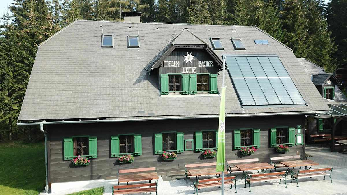 Felix-Bacher-Hütte von aussen
