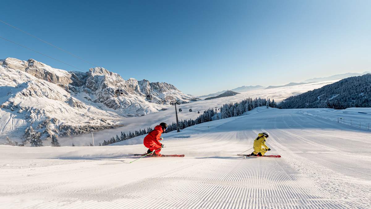 Die Königstour führt über 6 Gipfel, 36 Pistenkilometer und 7.500 Höhenmeter durch die Skiregion Hochkönig.