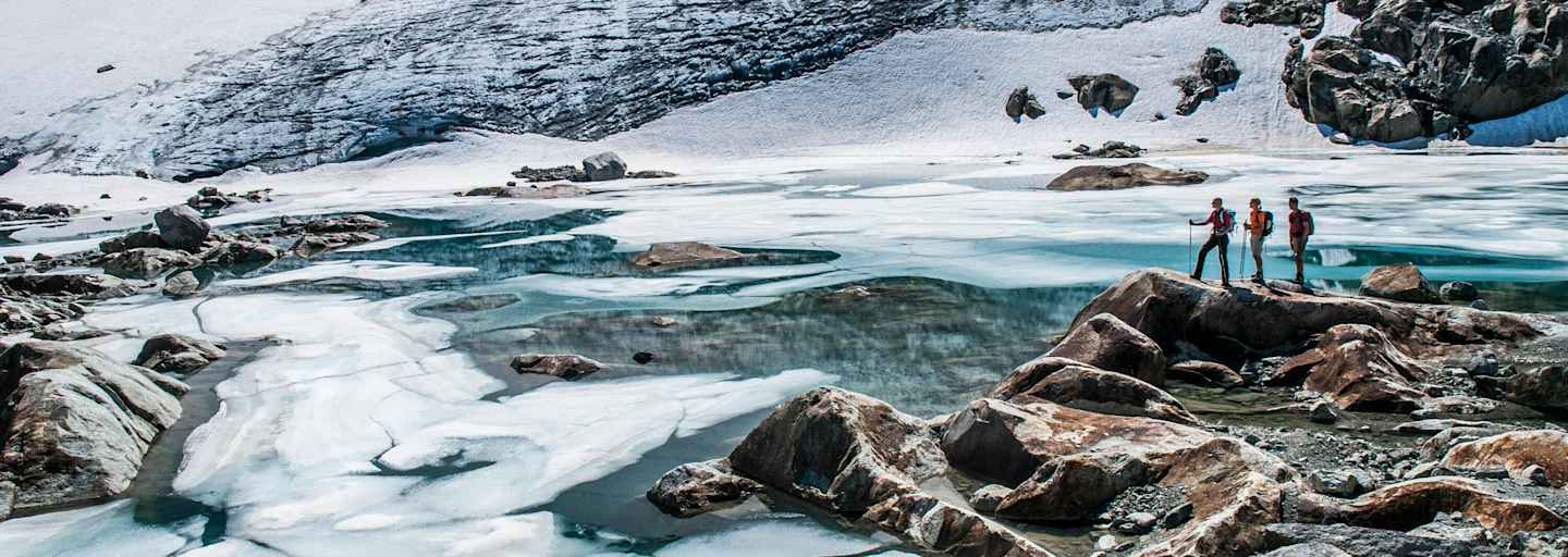 Gletschersee am Fuß des Turmferners in den Alpeiner Bergen