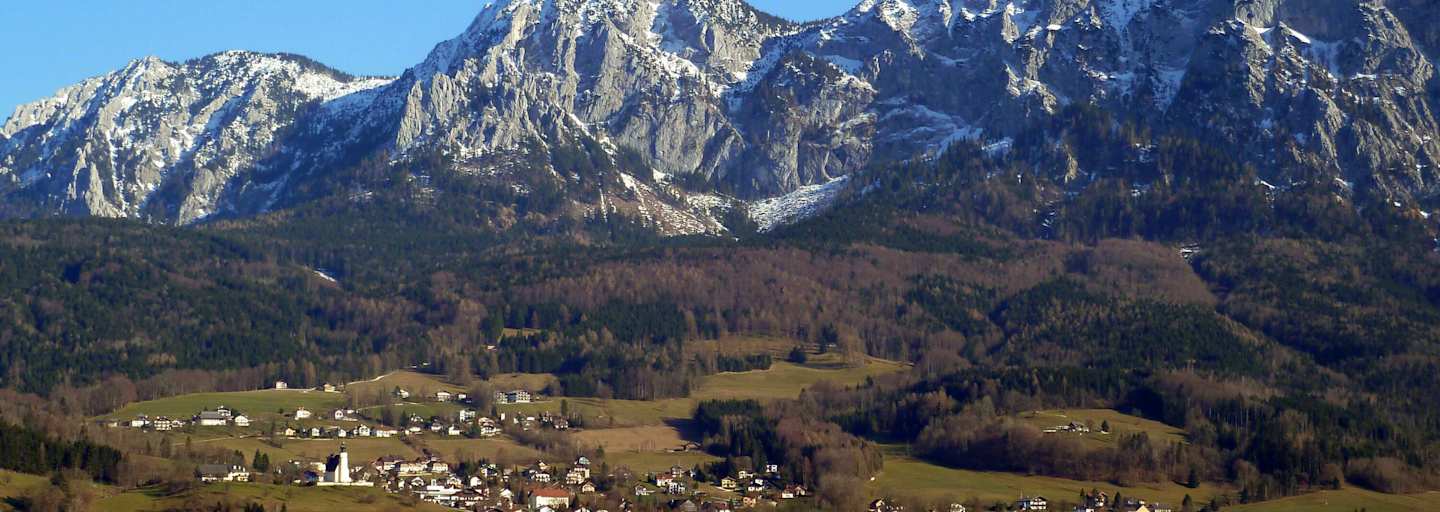 Bergsteigerdorf Steinbach am Attersee