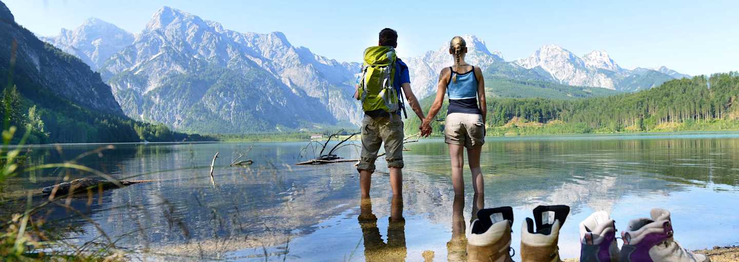 Der Almsee vor der Kulisse des Toten Gebirges