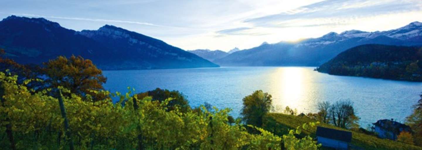 Auf 2 Rädern zu 7 Schweizer Seen