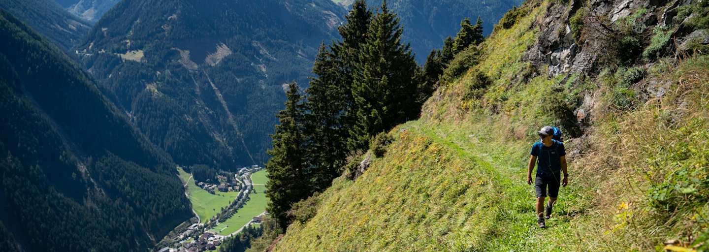 Ernst Merkinger wandert weit