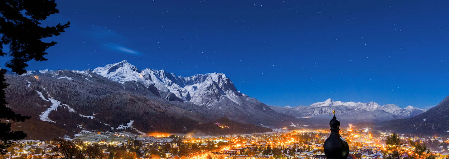 Winternacht in Garmisch-Partenkirchen