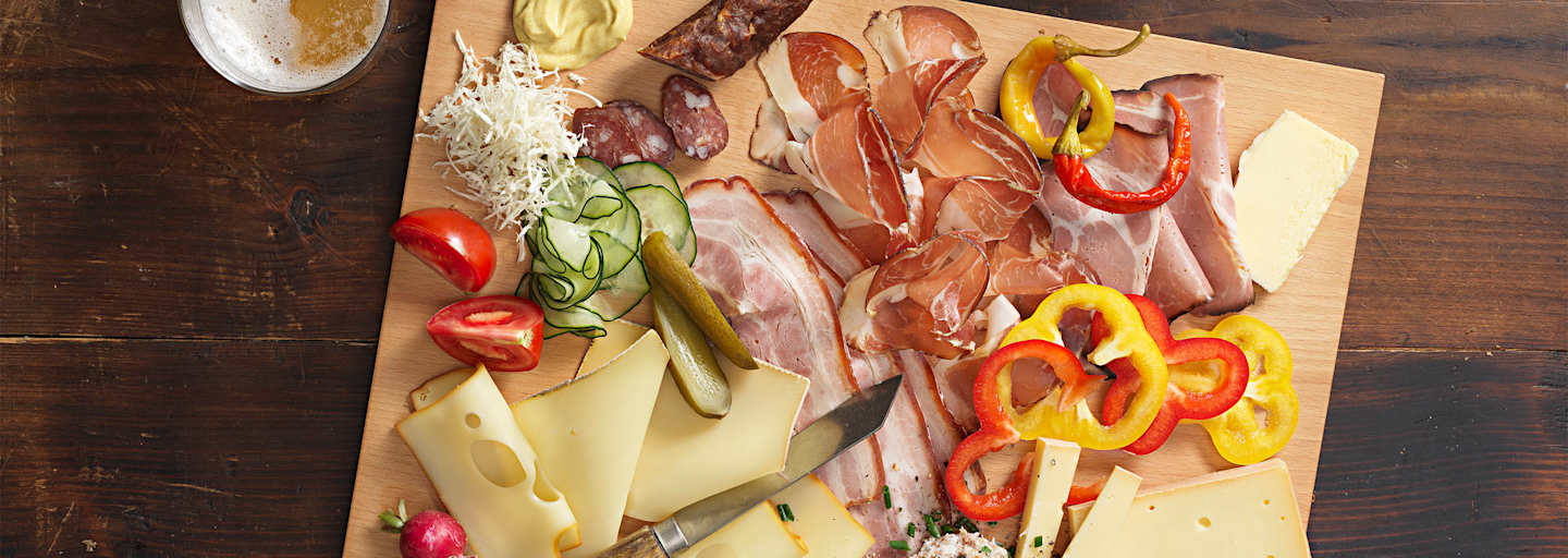 Brettljause auf der steirischen Grazerhütte