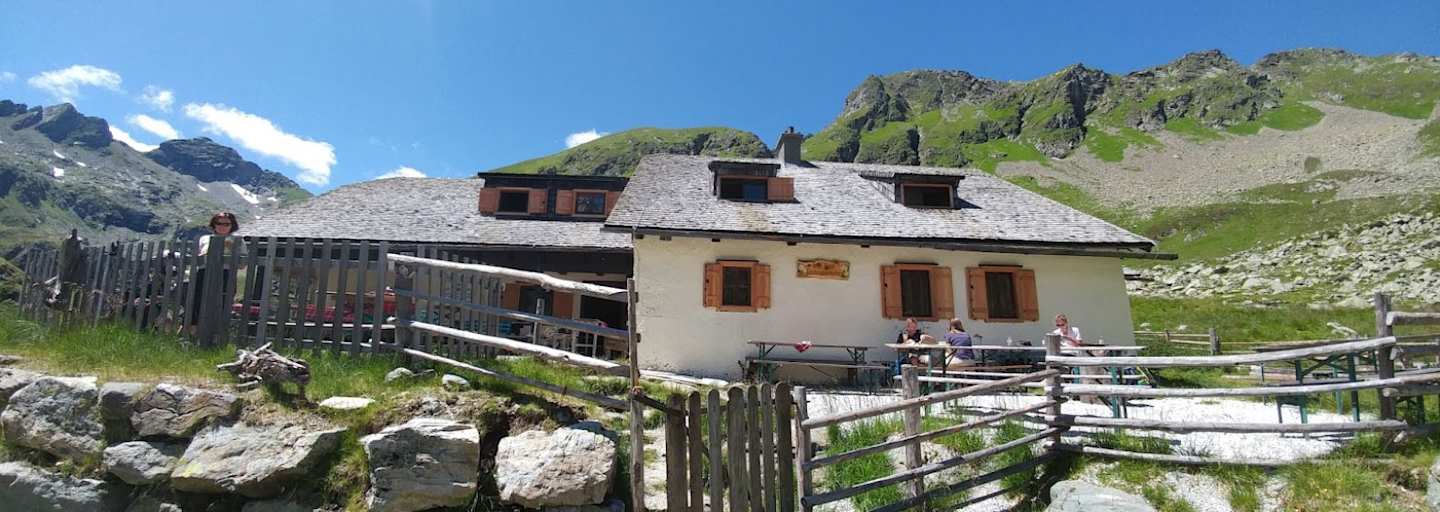 Die Landawirseehütte (1.985 m) im Salzburger Göriachtal