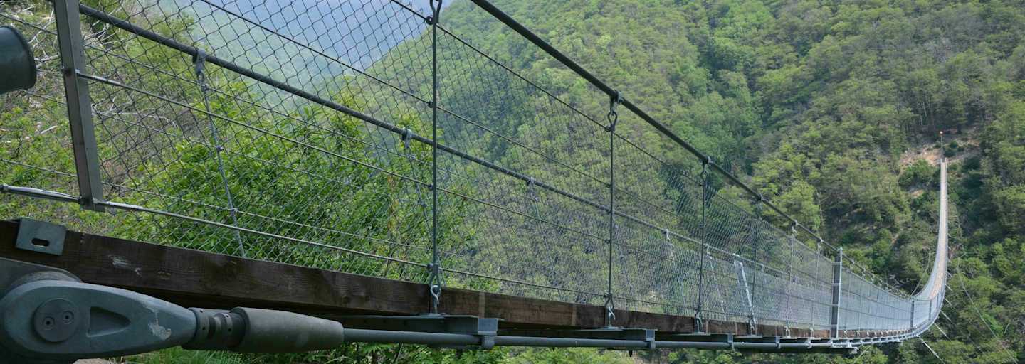 Tibetische Hängebrücke Carasc Tessin