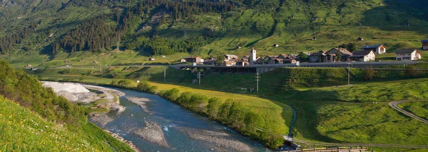 Weitwandern am Walserweg Graubünden