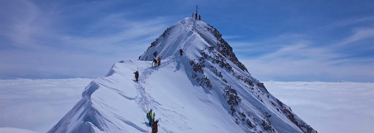 Die Wildspitze mit Skitourengeher