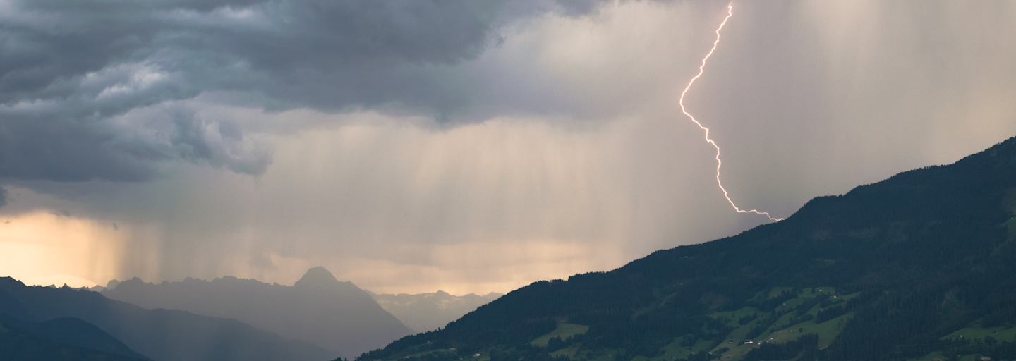 unwetter berge richtiges verhalen