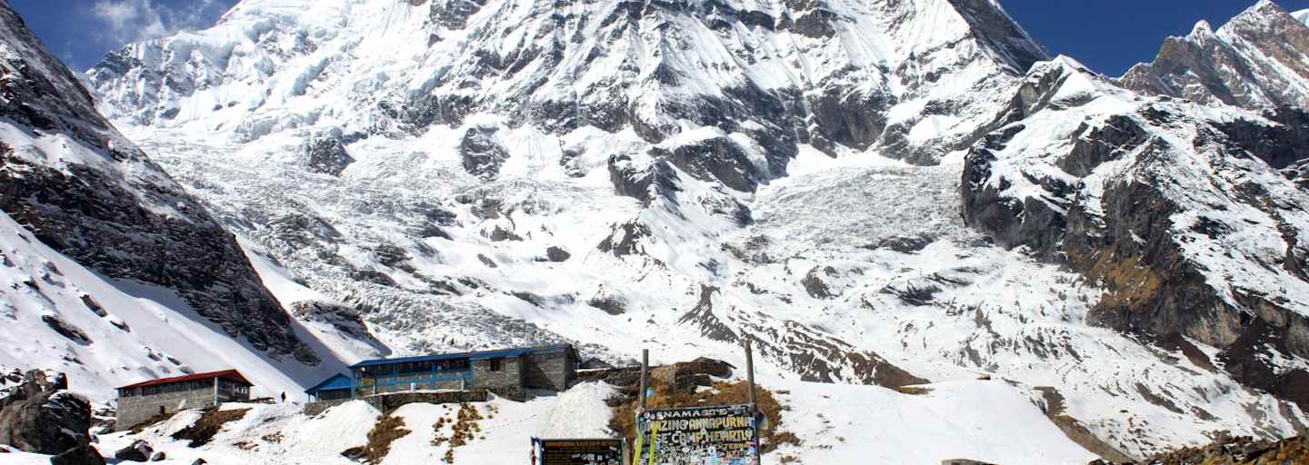 Mit Ski im Annapurna Basecamp auf 4.200 Metern