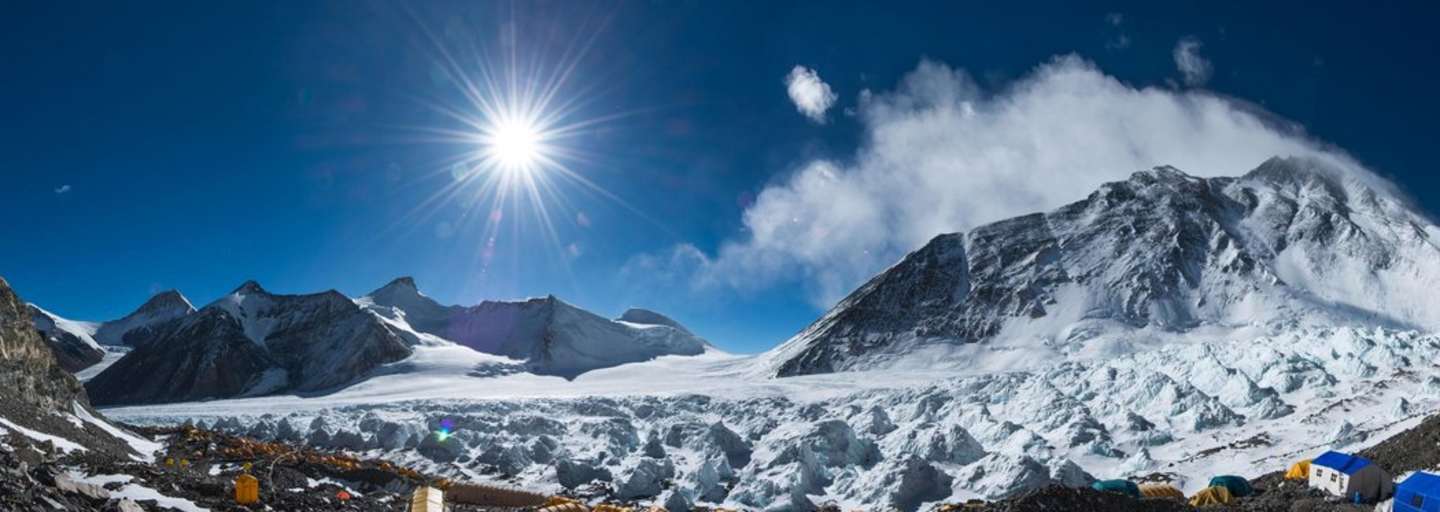 Das Basislager am Fuße des höchsten Bergs der Welt
