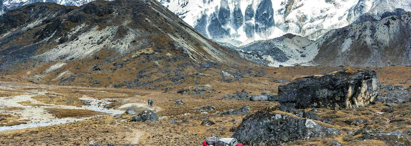 Überschreitung vom Cho La-Pass im Himalaya