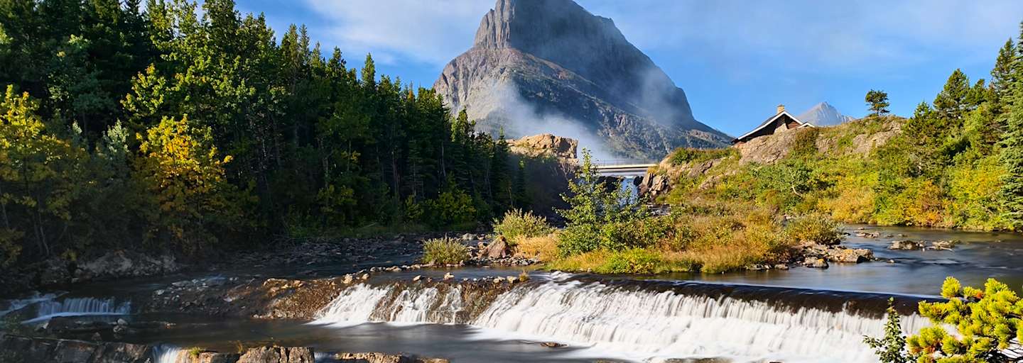 Fluss und Felsen, Wald und Berg – eine Landschaft in Bewegung und Ruhe zugleich.