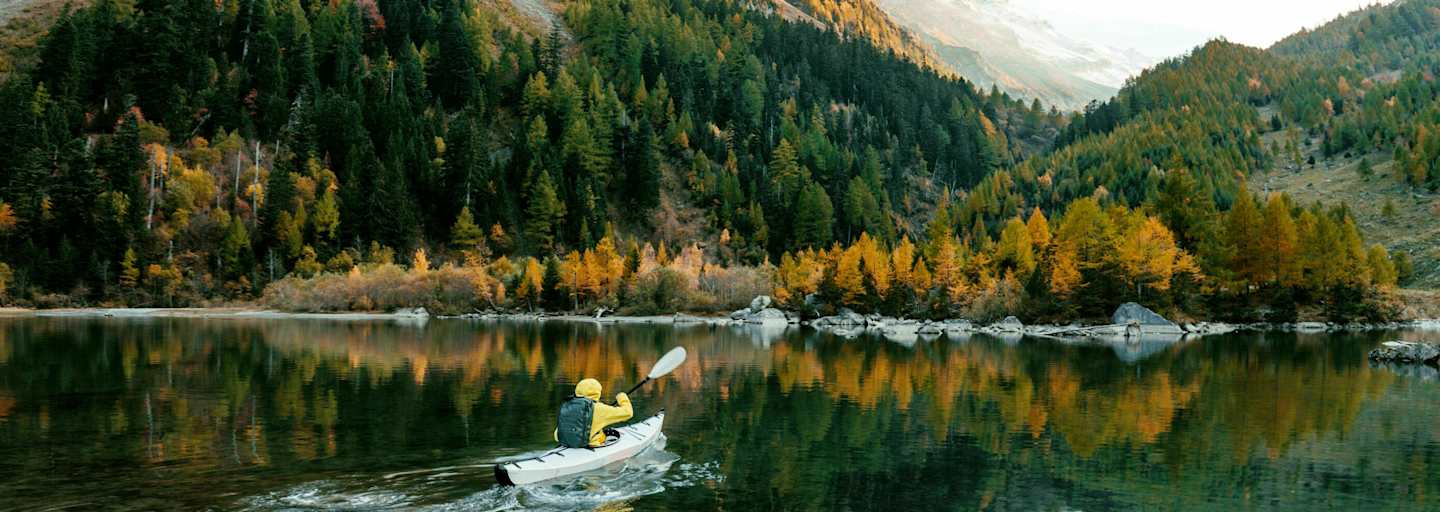 Daniel Ernst Bergwelten Magazin Kayak Lac de Derborence